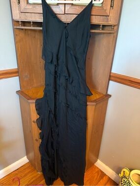 Abercrombie & Fitch Draped Ruffle Chiffon Maxi Dress in Black MT